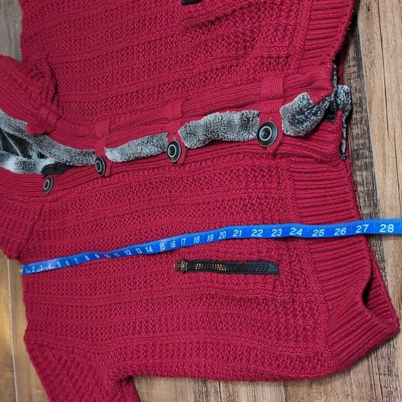 LCR Black Edition Knit Full Zip Sweater in Red Faux Fur Hood Lining - Picture 11 of 11